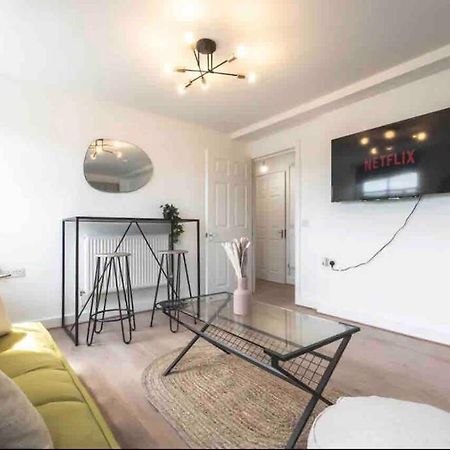 Ferienwohnung Exquisite Luxury Retreat Southampton Exterior foto